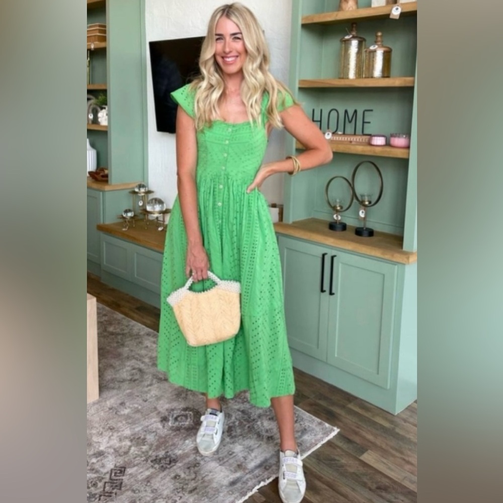 Urban Outfitters Fiona Eyelet dress - Picture 2 of 11